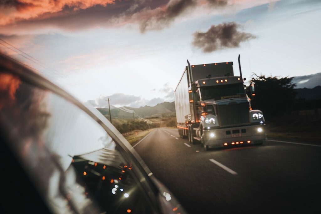 What does An Maine 18-Wheeler Accident Lawyer Do?