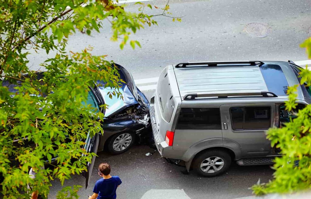 Getting Rear-Ended While Stopped Settlement in Maine